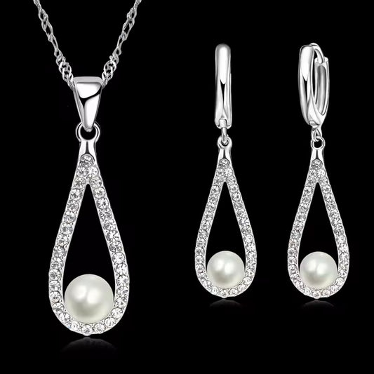 Women Elegant Waterdrop Rhinestone Pendant Necklace & Hook Earrings Jewelry Set of 3 (Copy)