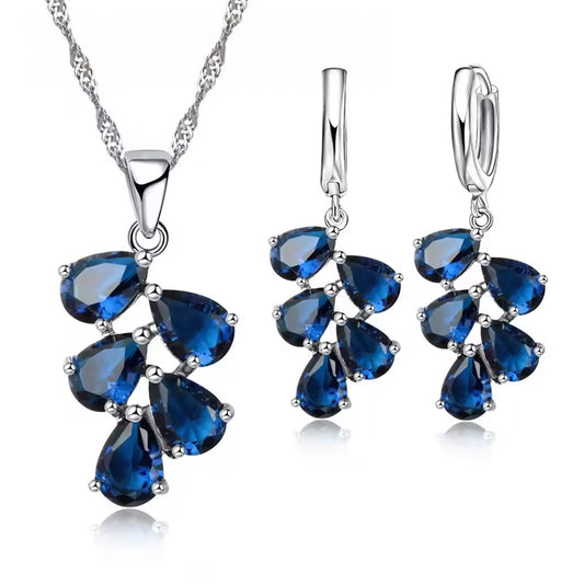 Women Elegant Waterdrop Rhinestone Pendant Necklace & Hook Earrings Jewelry Set of 3