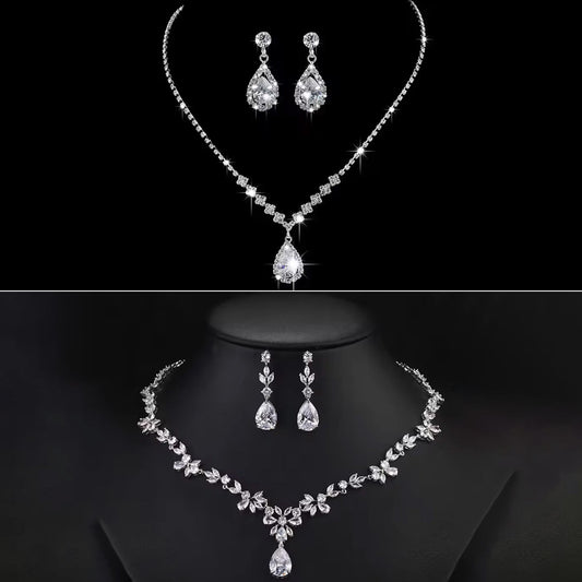 Set of 2 stunning necklace and 2 Earrings Combo
