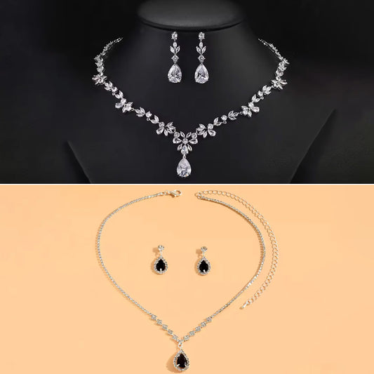 Set of 2 stunning necklace and 2 Earrings Combo