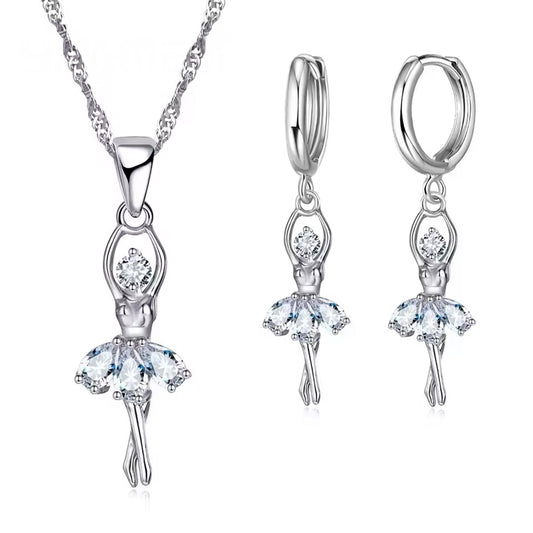Women Elegant Waterdrop Rhinestone Pendant Necklace & Hook Earrings Jewelry Set